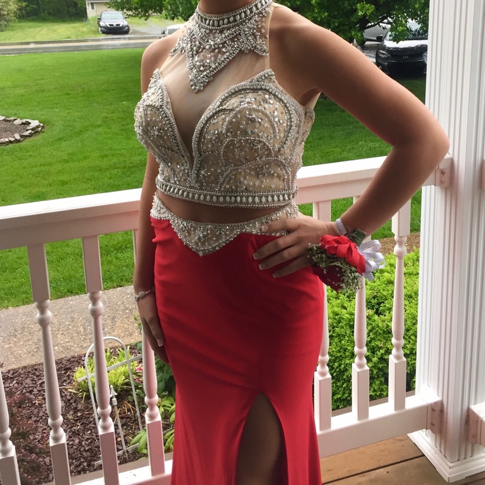 PROM DRESS